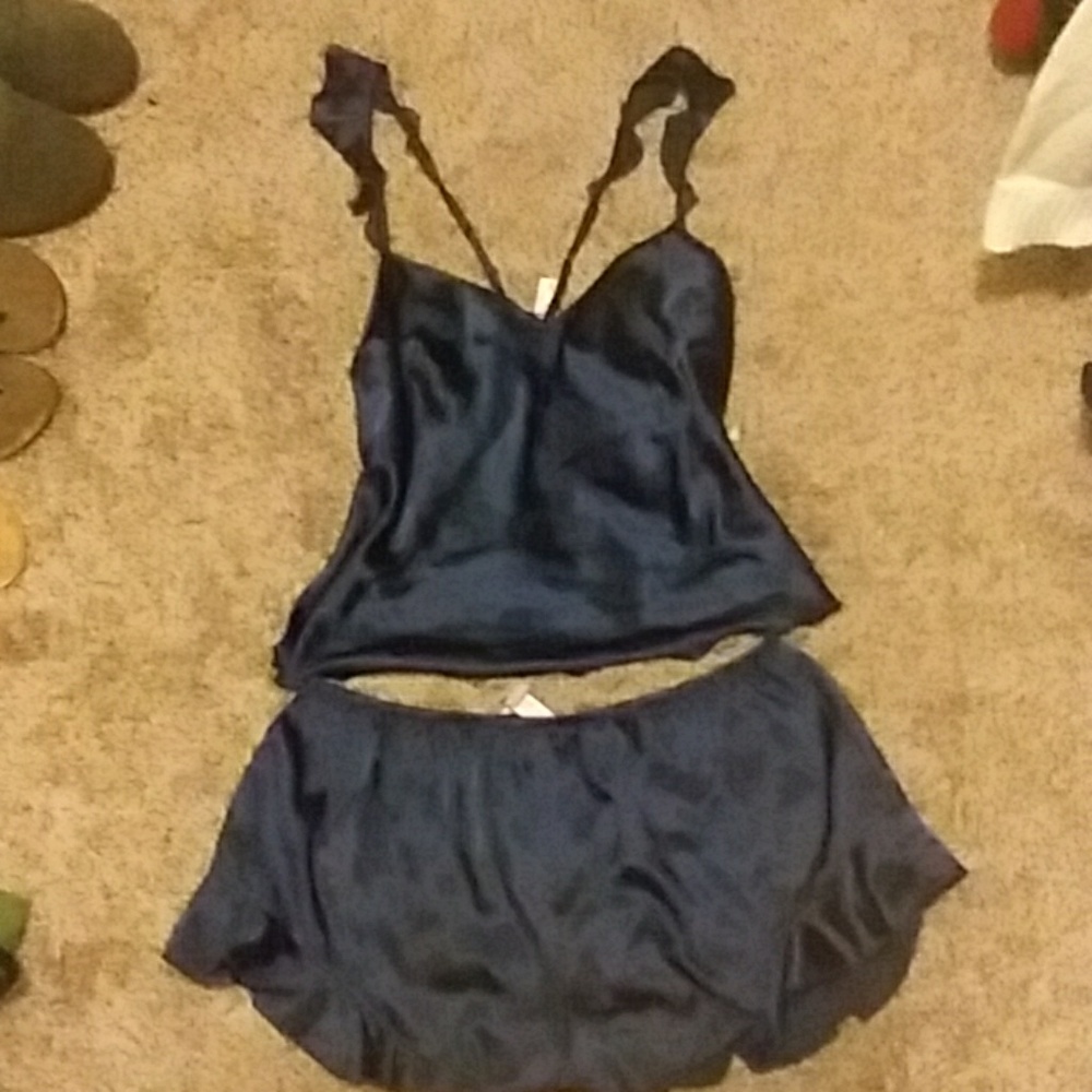 NWT VS Satin Pajamas